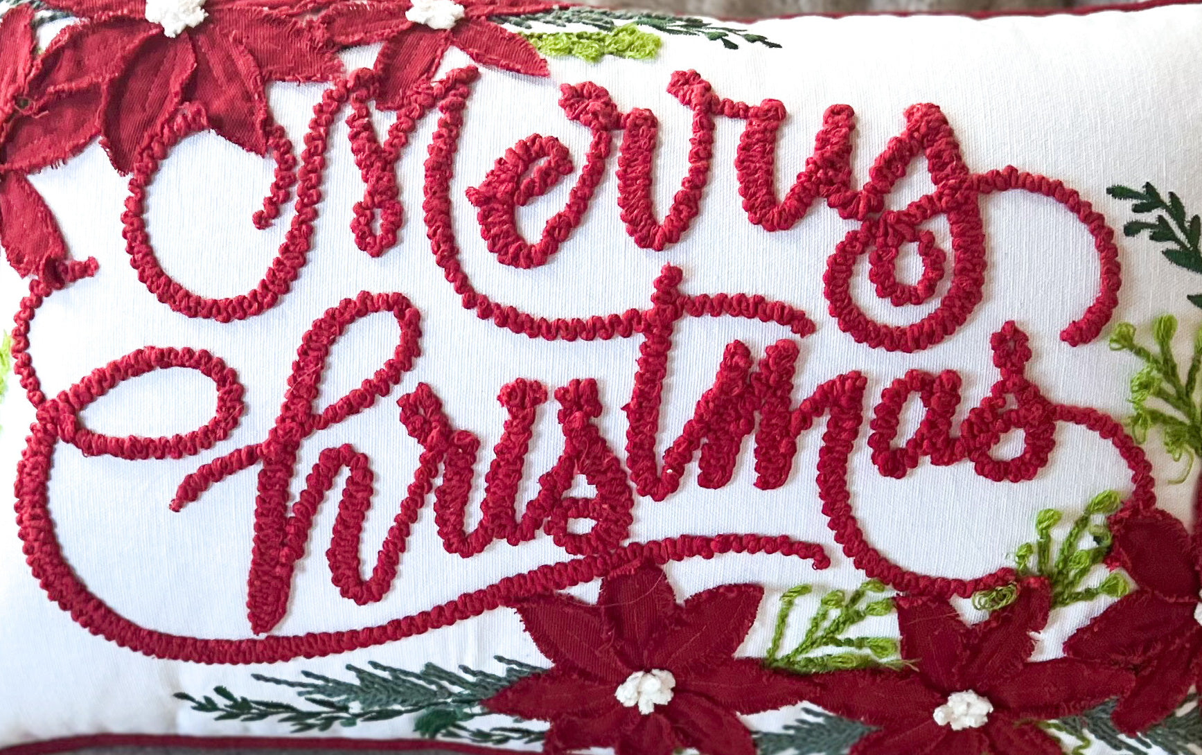 marry christmas throw pillow3D floral embroidered